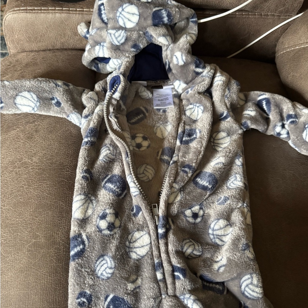 Cozy Gray Sports-Themed Kids Pajamas